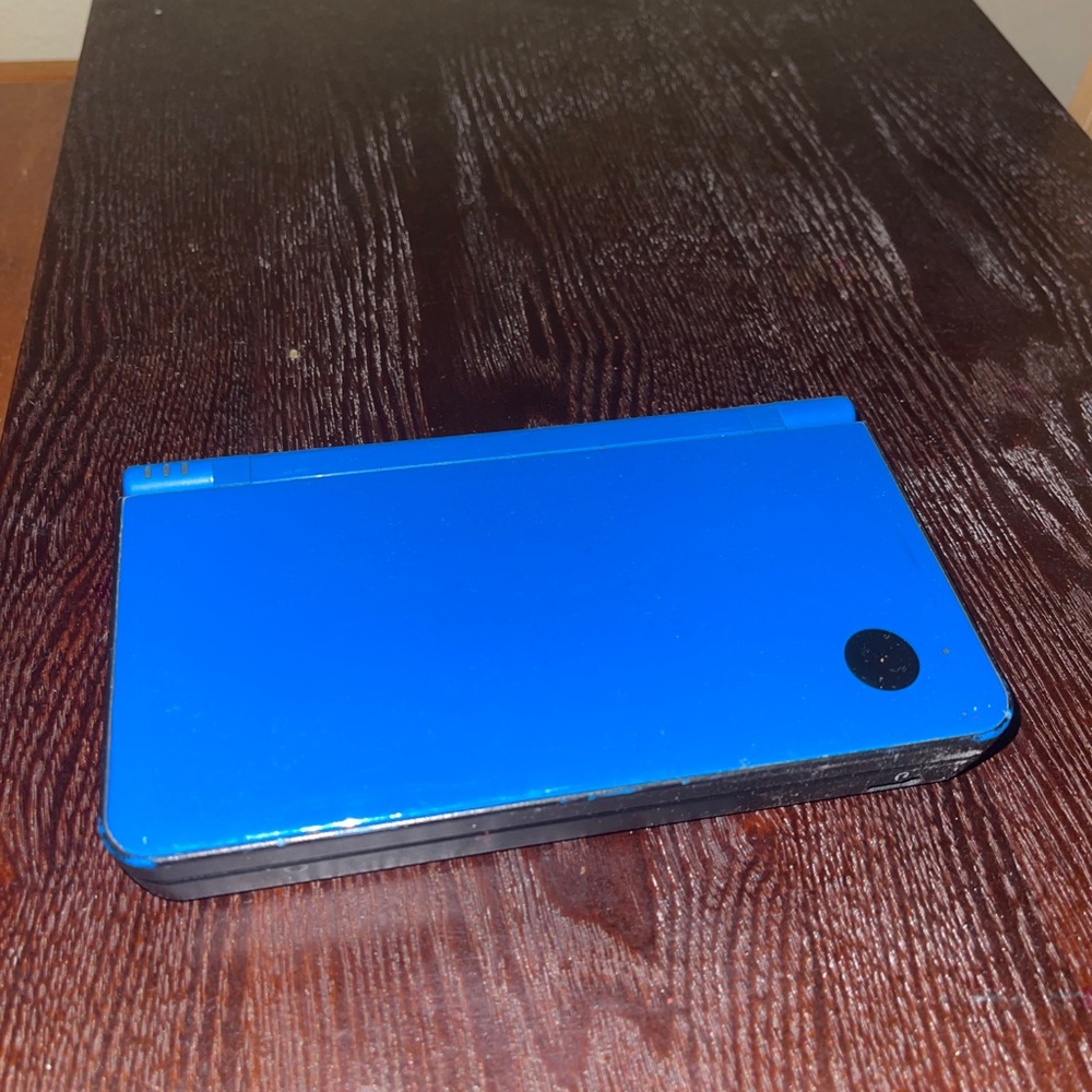 DSI xl - Picture 3 of 3